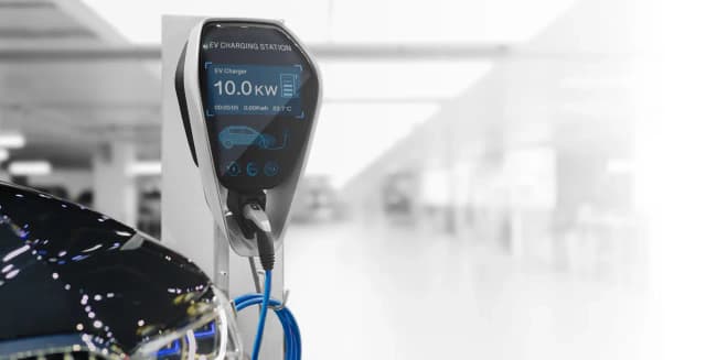 Ile kosztuje 100 km samochodem elektrycznym? Oblicz samodzielnie swoje wydatki Ile kosztuje 100 km samochodem elektrycznym? Oblicz samodzielnie swoje wydatki