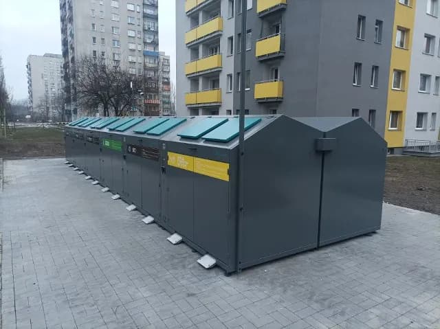 Gdzie wyrzucić chodnik? Sprawdź najlepsze metody utylizacji w Polsce Gdzie wyrzucić chodnik? Sprawdź najlepsze metody utylizacji w Polsce
